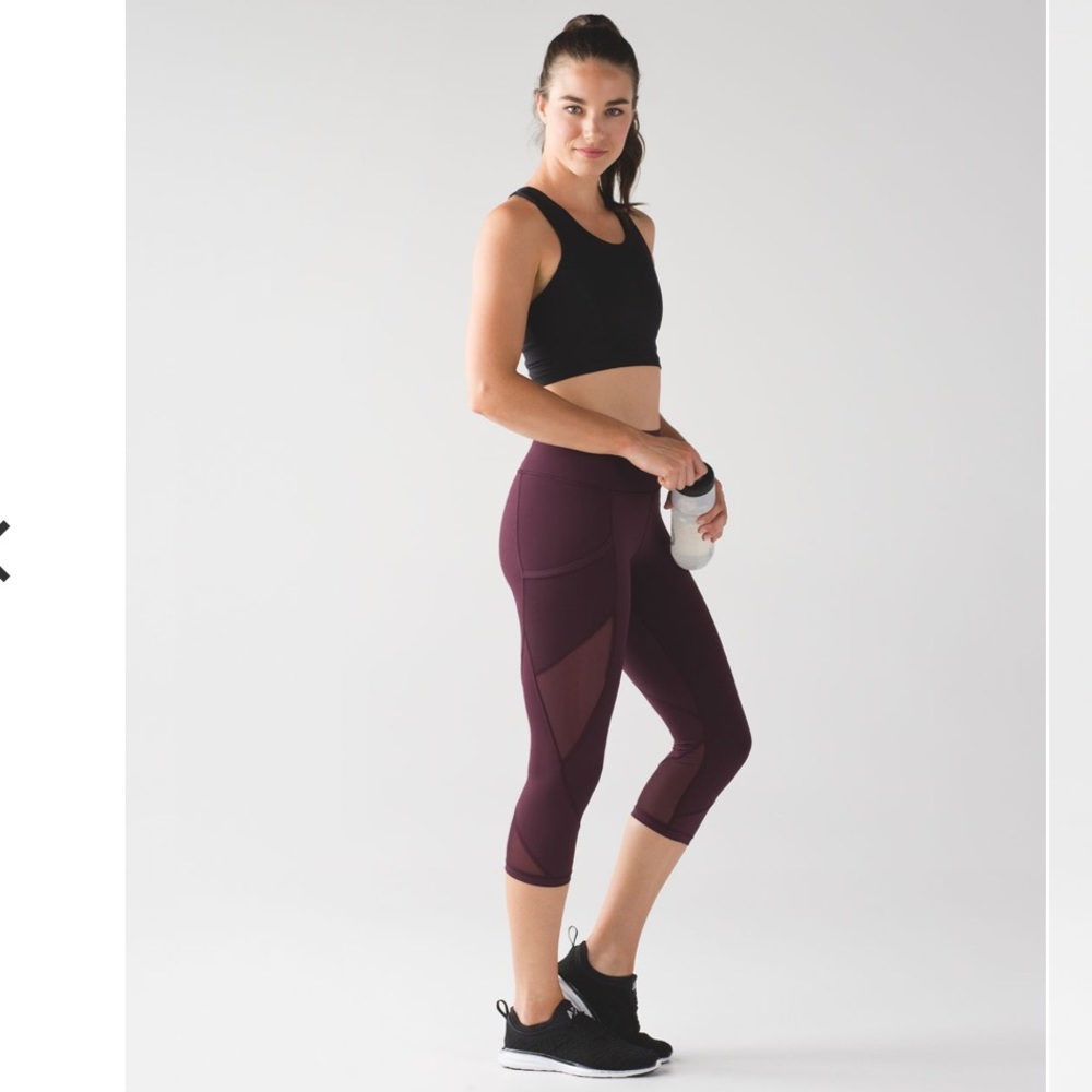 EUC Lululemon Fast as Light Crop